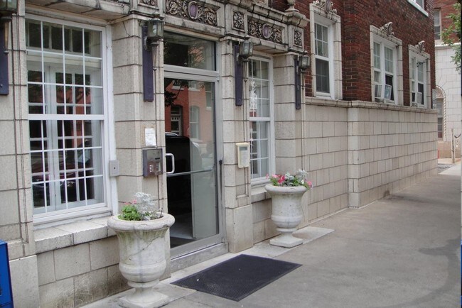 Normandy Apartments - Normandy Apartments