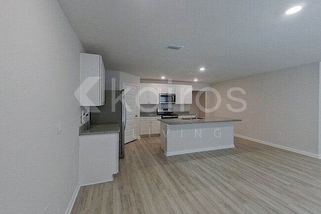 Photo - 4788 Malay Cir