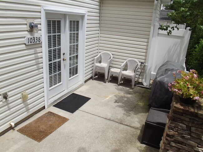 Photo - 10338 McGoogan Ln