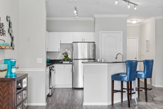 Photo - The Grand Reserve at Tampa Palms Apartments