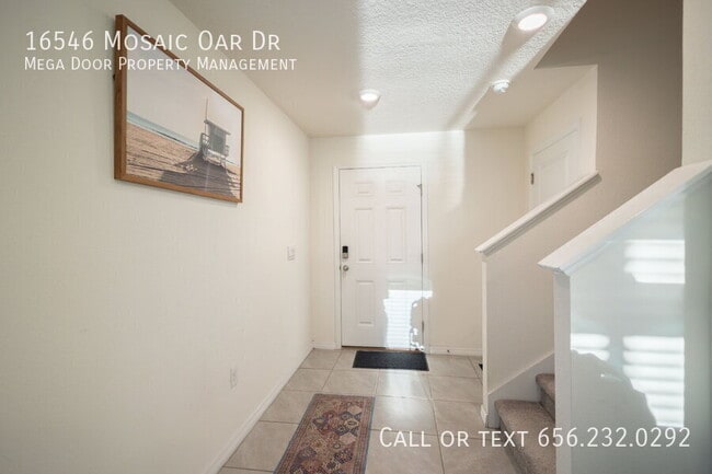 Photo - 16546 Mosaic Oar Dr
