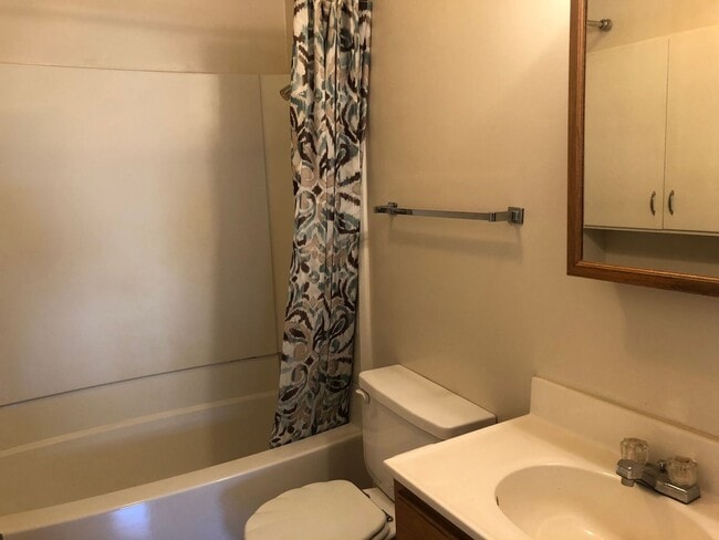 Photo - 2078 Unidad 883