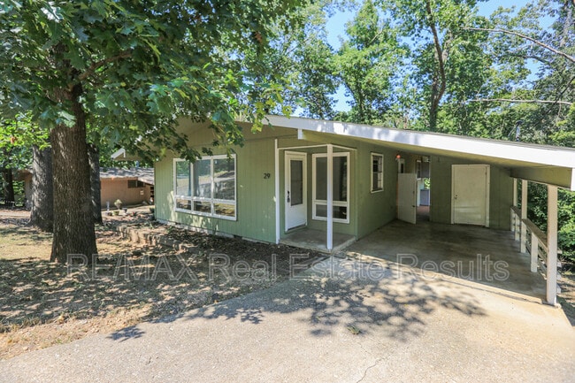 Building Photo - 29 Finger Cir Rental