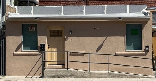 Building Photo - 815 1/2 E 3rd Ave Unit 1 Rental