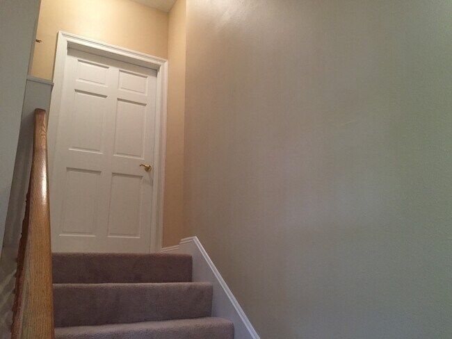 Photo - Pensacola - Downtown - 2 bedroom, 2 bathroom - water and sewer included