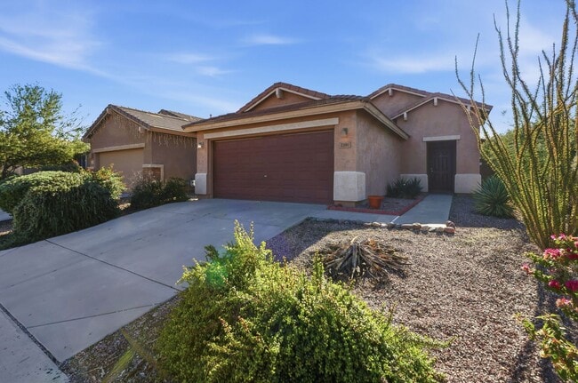 Building Photo - 3 bedroom home in queen creek, ready to go!-1 MONTH FREE WITH A 13 MONTH LEASE!