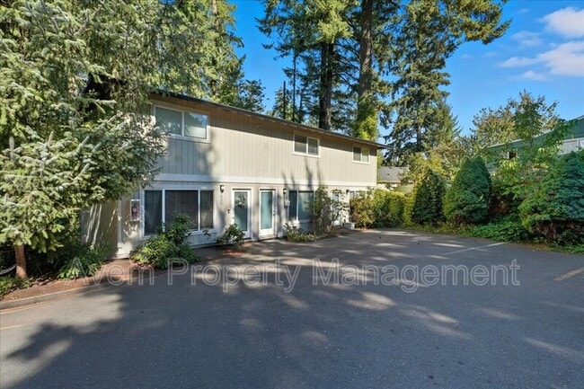Photo - 5023-5033 SW Pasadena Street - 5025