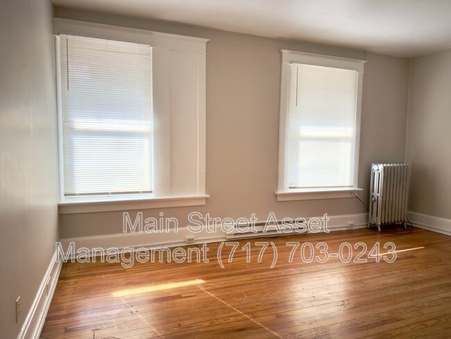 Photo - 2108 Walnut St Unit Apt 3