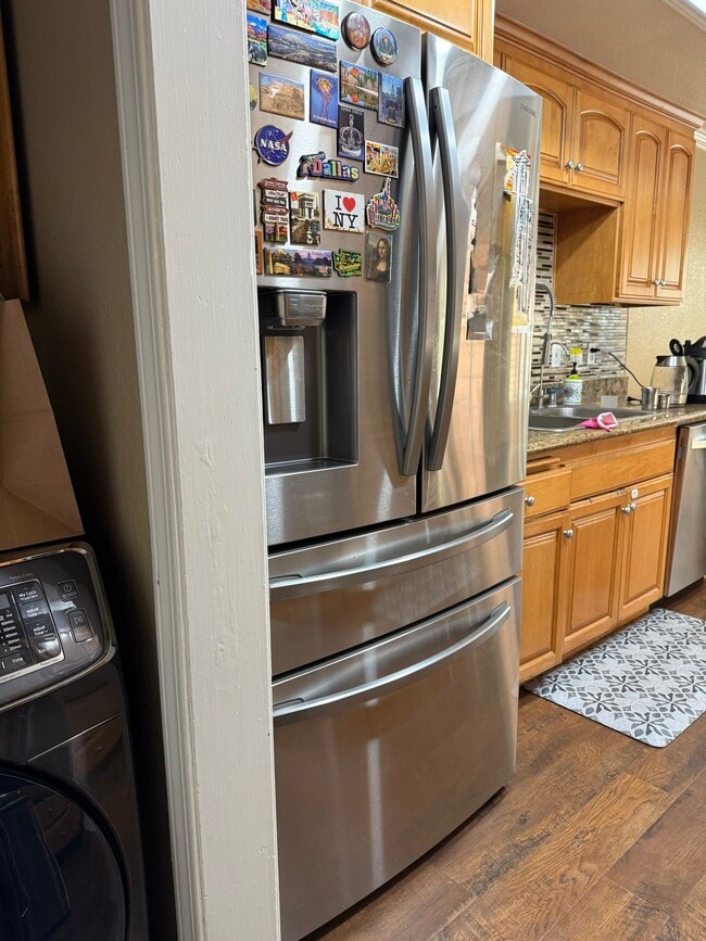 Photo - 7836 Gate Way