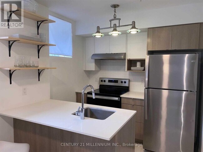 Photo - 1131 Cooke Blvd.