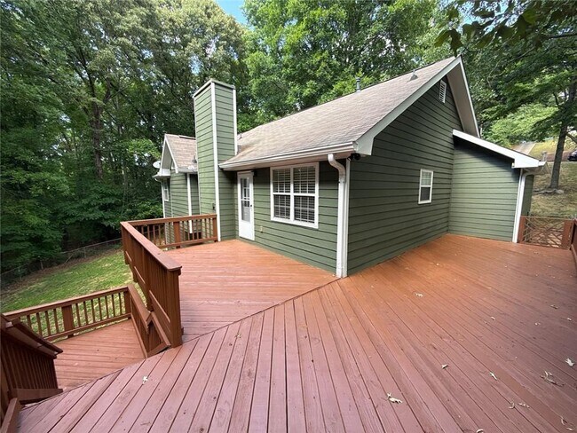 Photo - 217 Briarpatch Ct
