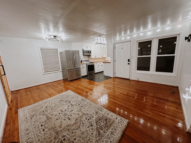 Living room - 9275 1st St