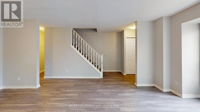 Photo - 1189 Nellis St