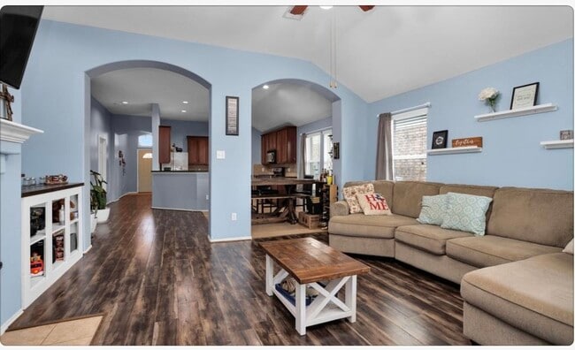 Photo - 5015 Bridgecrossing Ct