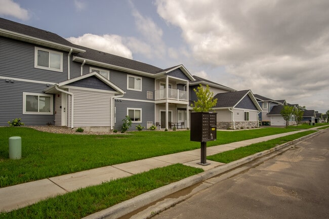 High Point Meadows Apartments For Rent In Ellsworth Wi Forrent Com