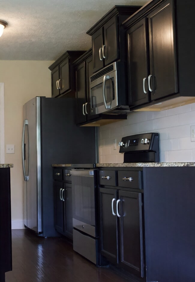 Photo - 1275 Eagle's View Dr