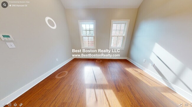 Building Photo - 390 Harvard St