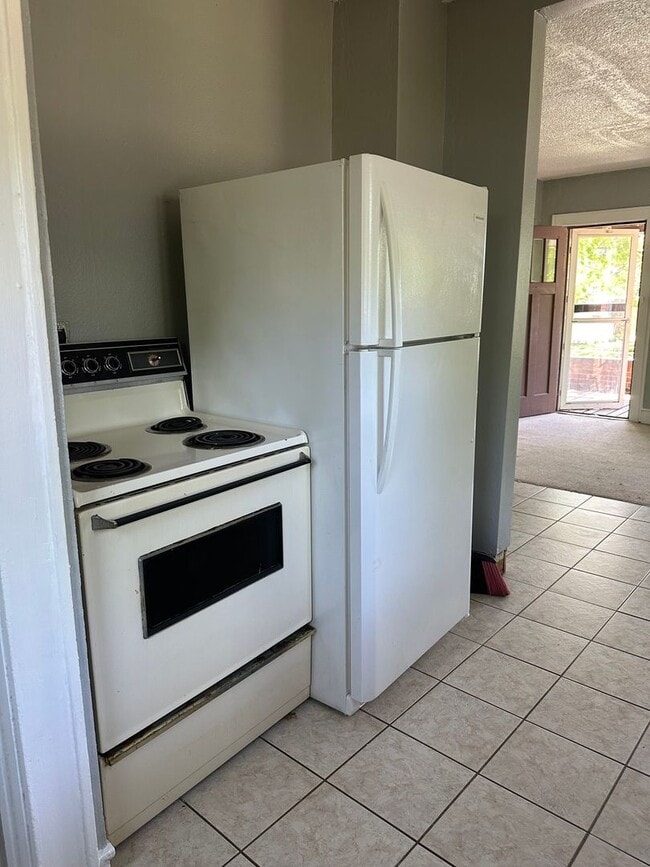 Photo - 816 Dawson St