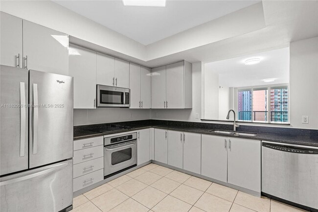 Photo - 3340 NE 190th St