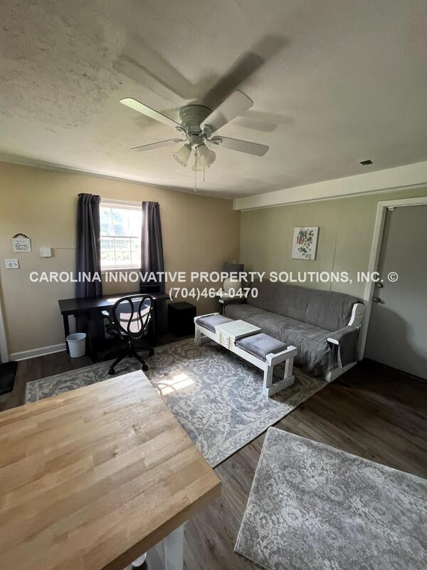 8212 Larkhaven Rd