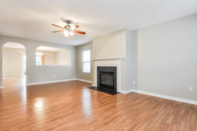 Photo - 62 Brookhaven Dr