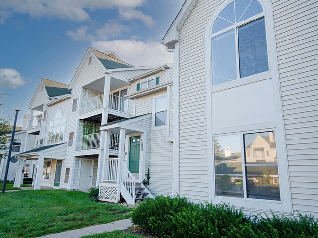 1, 2, and 3 Bedroom Apartments!