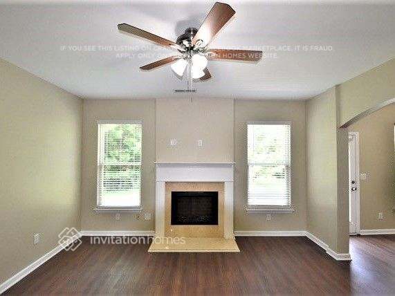 Photo - 185 Magnaview Dr