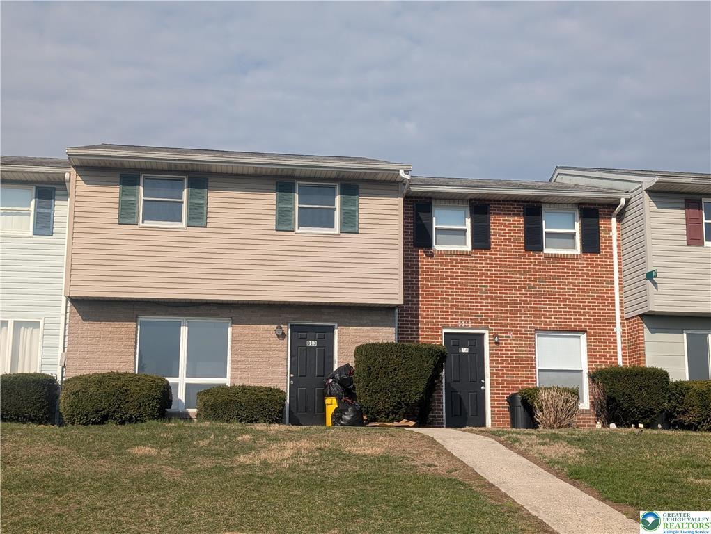 Photo - 97 E Hillcrest Ln Townhome