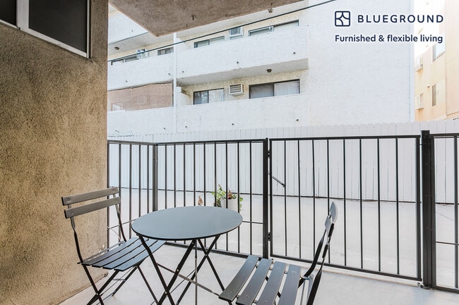 Photo - 115 N Wetherly Dr Unit FL1-ID1295