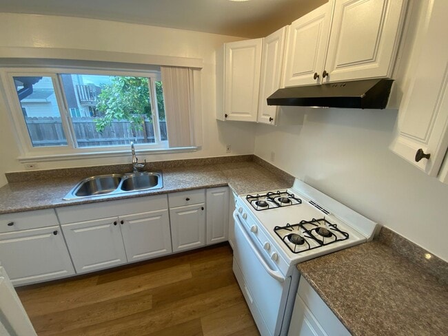 Photo - Beautiful & Spacious 3 Bedroom, 1 Bathroom Locust St Home in Cherryland – W Laundry Hook up, Back...