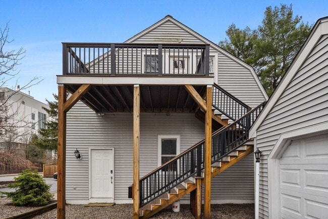 Building Photo - 32 Allandale St Unit 2