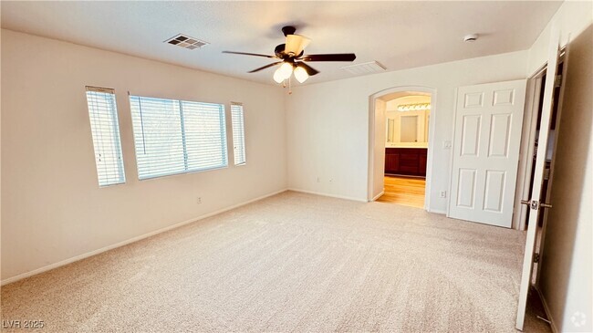 Building Photo - 7965 Limestone Arch Ave Rental