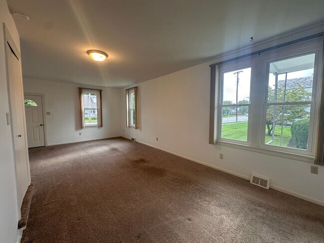 Photo - 125 W Penn Ave Unit Apt 1