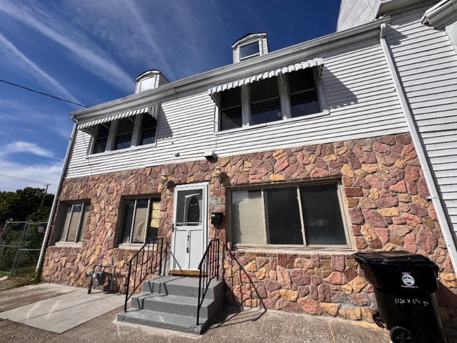 Building Photo - 1716 N 6th St Rental