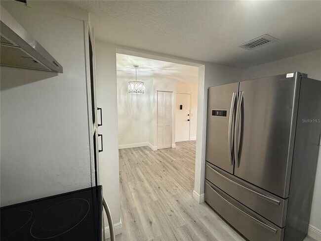 Photo - 900 N Lake Destiny Rd Unit A