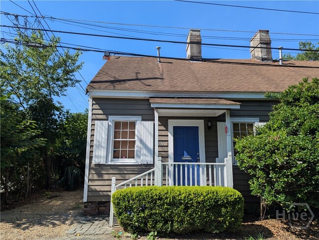 Building Photo - 106 W Duffy Ln Rental