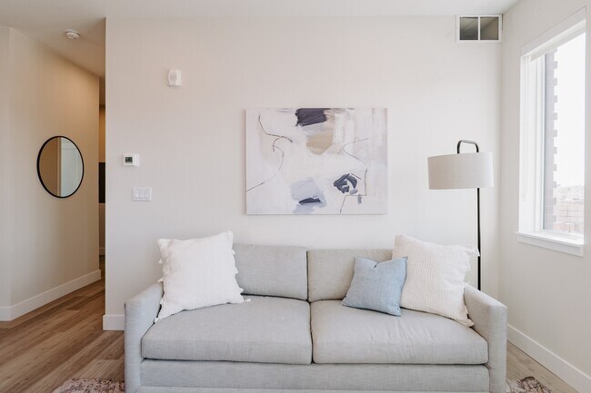 Photo - 14th and Jay