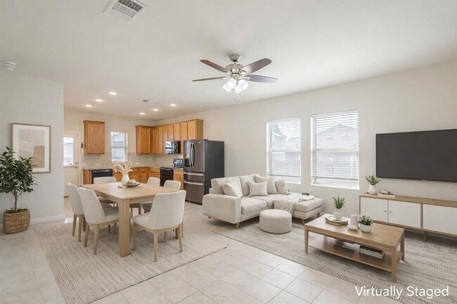 Photo - 13007 Carswell St