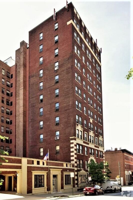 Building Photo - 1001 St Paul St Unit 10J Rental