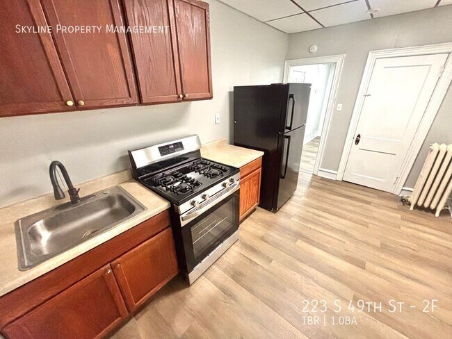 Photo - 223 S 49th St Unit 2F