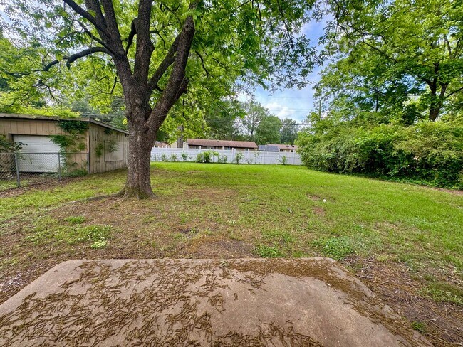 Photo - Available Now! For Rent – Charming 3BR/2BA Home in Pleasant Grove School District