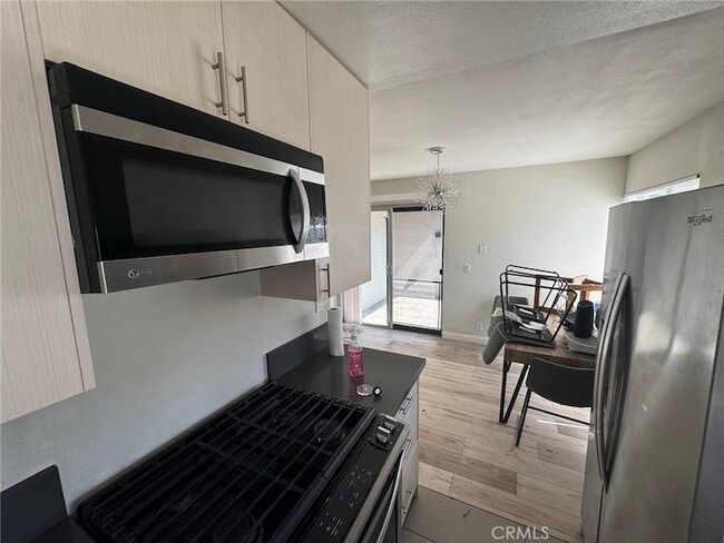 Photo - 7892 Newman Ave