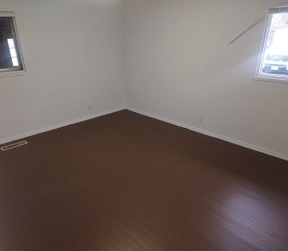 Photo - 680 N McDonel St