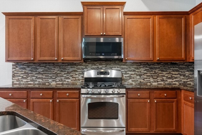 Photo - 146 Black Swan Pl