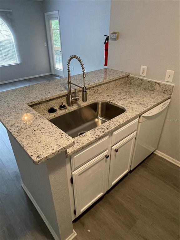 Photo - 5295 Images Cir Unit 201