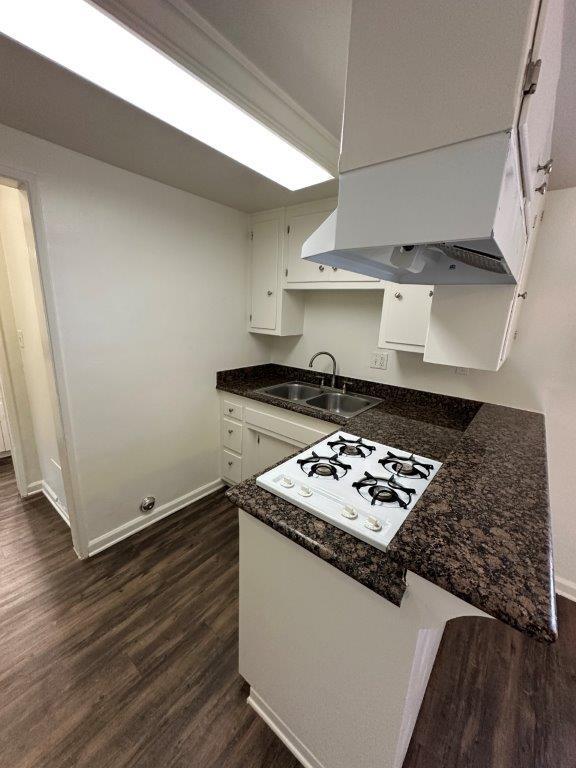 UNIT C - Stonewood Apartments