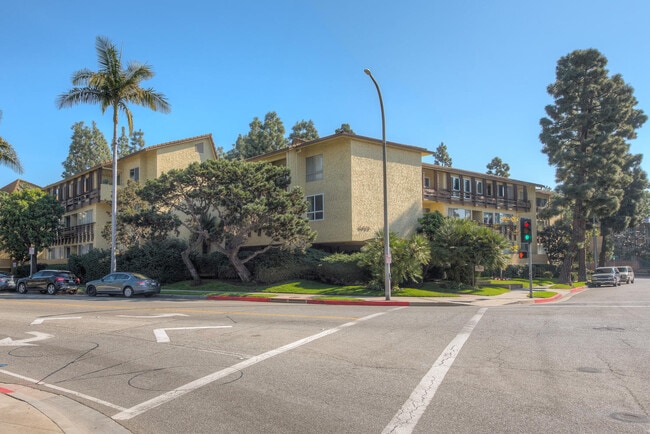 Photo - 5600 Kensington Way Unit 210