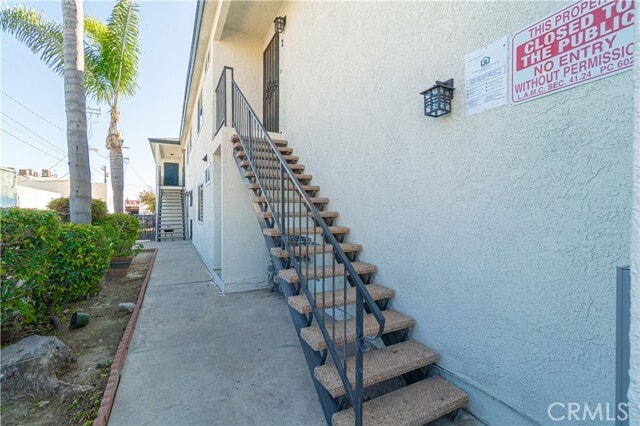 Photo - 523 W 12th St Unidad 2