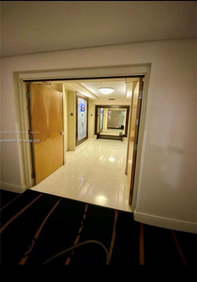 Photo - 185 SW 7th St Unit 1406