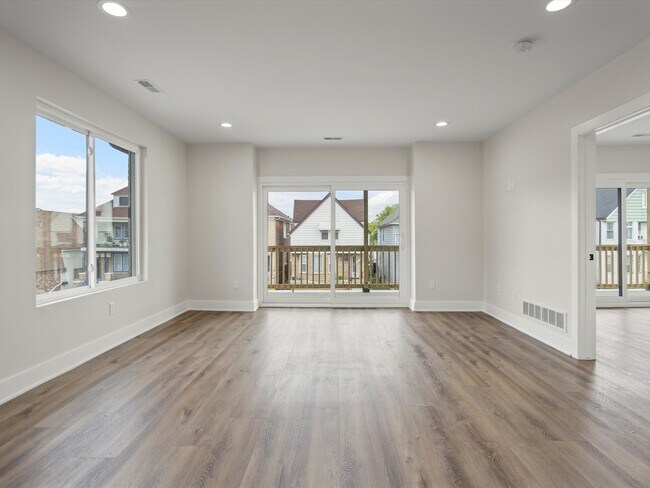 Photo - 3041 Holbrook St Unit 3041 Holbrook